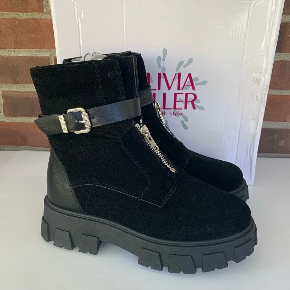Olivia Miller Angie Black Lugged Platform Ankle Boot Size US 8 M - Picture 1 of 8